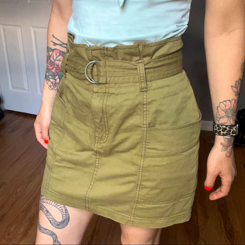 Green mini skirt with big pockets